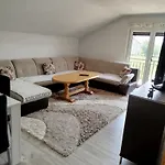 Lider Apartmán *